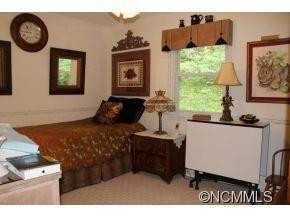 100 Floral Drive - Photo 15