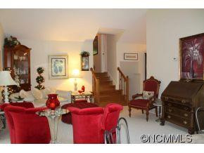 100 Floral Drive - Photo 3