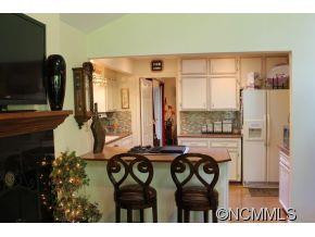 100 Floral Drive - Photo 4