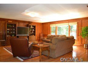 311 Secretariat Lane - Photo 4