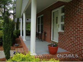 320 REGAL ST - Photo 16