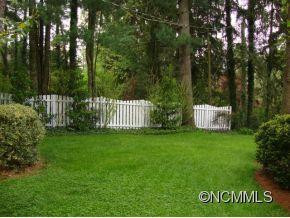 320 REGAL ST - Photo 22