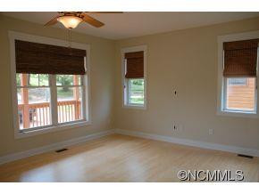 28 Clifton Avenue - Photo 3
