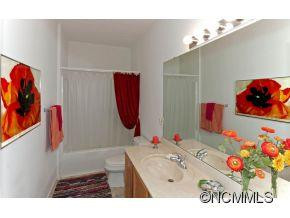 360 Highland Golf Drive - Photo 12