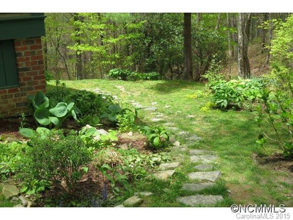 146 Allen Rd - Photo 3