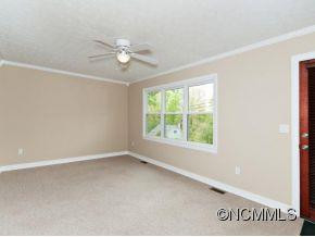 332 GLENWOOD DRIVE - Photo 2