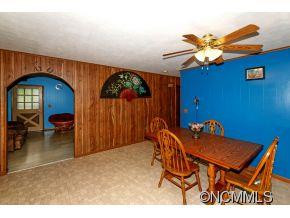 221 West Poplar Drive - Photo 9