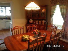 184 Carroll Avenue - Photo 9