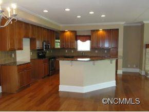 285 HANNAHS WAY - Photo 3