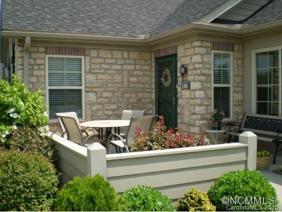 116 Summerfield - Photo 2