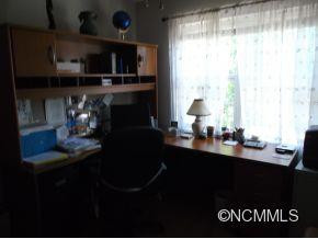 229 Wiltshire Circle - Photo 11
