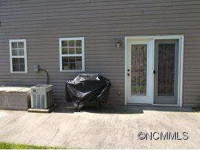 229 Wiltshire Circle - Photo 14