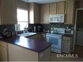 229 Wiltshire Circle - Photo 5