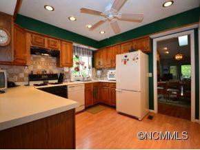 302 WATER OAK LANE - Photo 3