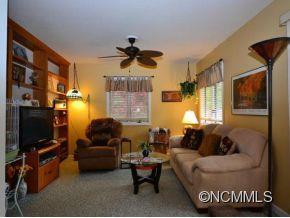 302 WATER OAK LANE - Photo 6