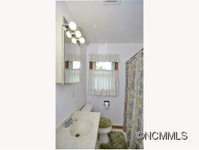 13  N. PERSHING ROAD - Photo 9