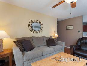221 Flat Creek - Photo 3