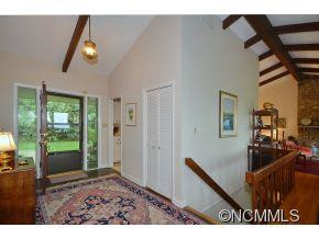 2 Crestwood Lane - Photo 2