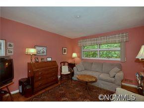 2 Crestwood Lane - Photo 10