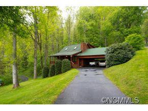 939 Mountain Lake Drive - Photo 2