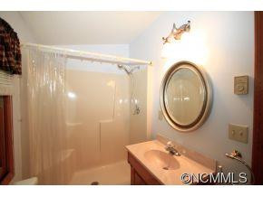 939 Mountain Lake Drive - Photo 18