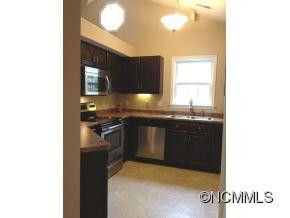 423 Glensprings Drive - Photo 5