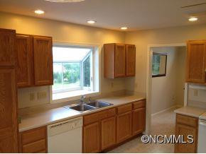 210 High Ridge Drive - Photo 2