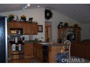 333 LEWIS LANE - Photo 9