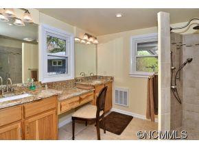 1809 Jones Cove Road - Photo 14