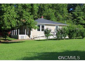 2114 Arlington Place - Photo 2