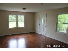 2114 Arlington Place - Photo 3