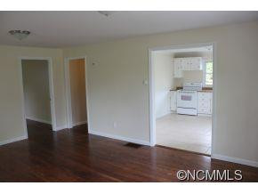 2114 Arlington Place - Photo 4