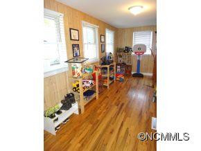 108 Hazelwood Ave - Photo 18