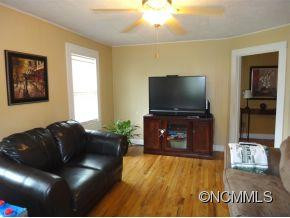 108 Hazelwood Ave - Photo 3