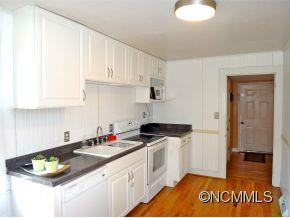 108 Hazelwood Ave - Photo 10