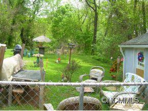 334 Riverview Dr. - Photo 2