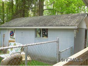 334 Riverview Dr. - Photo 3