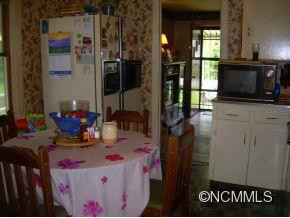 334 Riverview Dr. - Photo 4