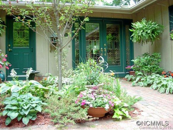 55 BRAD STREET - Photo 2
