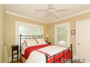 59 Covington Street - Photo 16