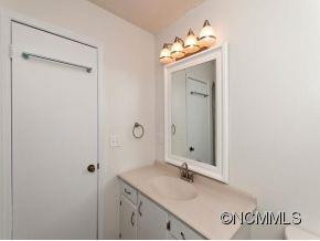 119 SQUIRREL RIDGE - Photo 9