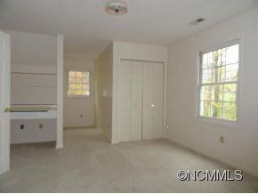 60 FOX RUN DRIVE - Photo 8
