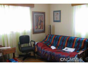 264 Fairview Rd - Photo 9