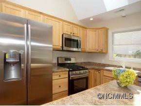 48 BEEKEEPER TRAIL - Photo 4