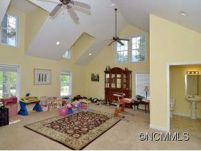 306 WATSON ROAD - Photo 13