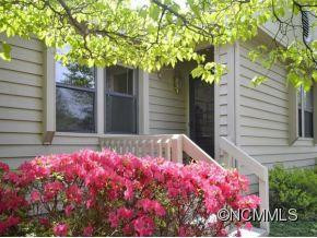 4303 ANGELUS CIRCLE - Photo 2