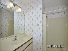 4303 ANGELUS CIRCLE - Photo 11
