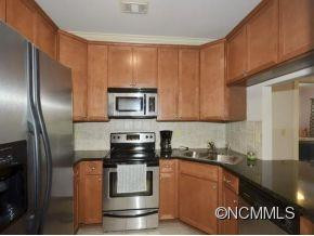 9 KENILWORTH KNOLL #209 - Photo 4