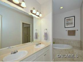 9 KENILWORTH KNOLL #209 - Photo 6