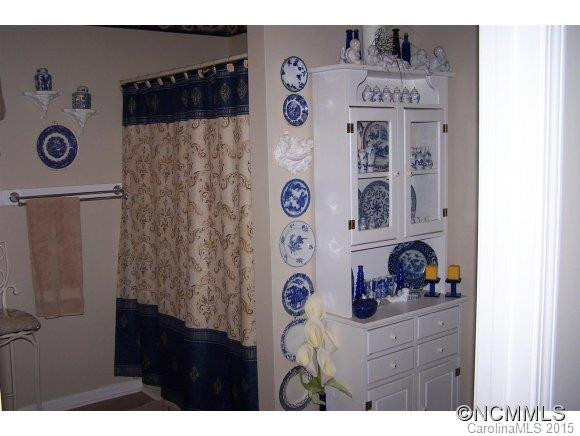 300 Whispering Ridge Farm Lane - Photo 15